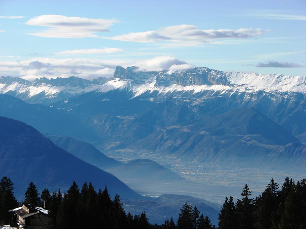 Les Balcons De Recoin - Chamrousse Aparthotel Buitenkant foto