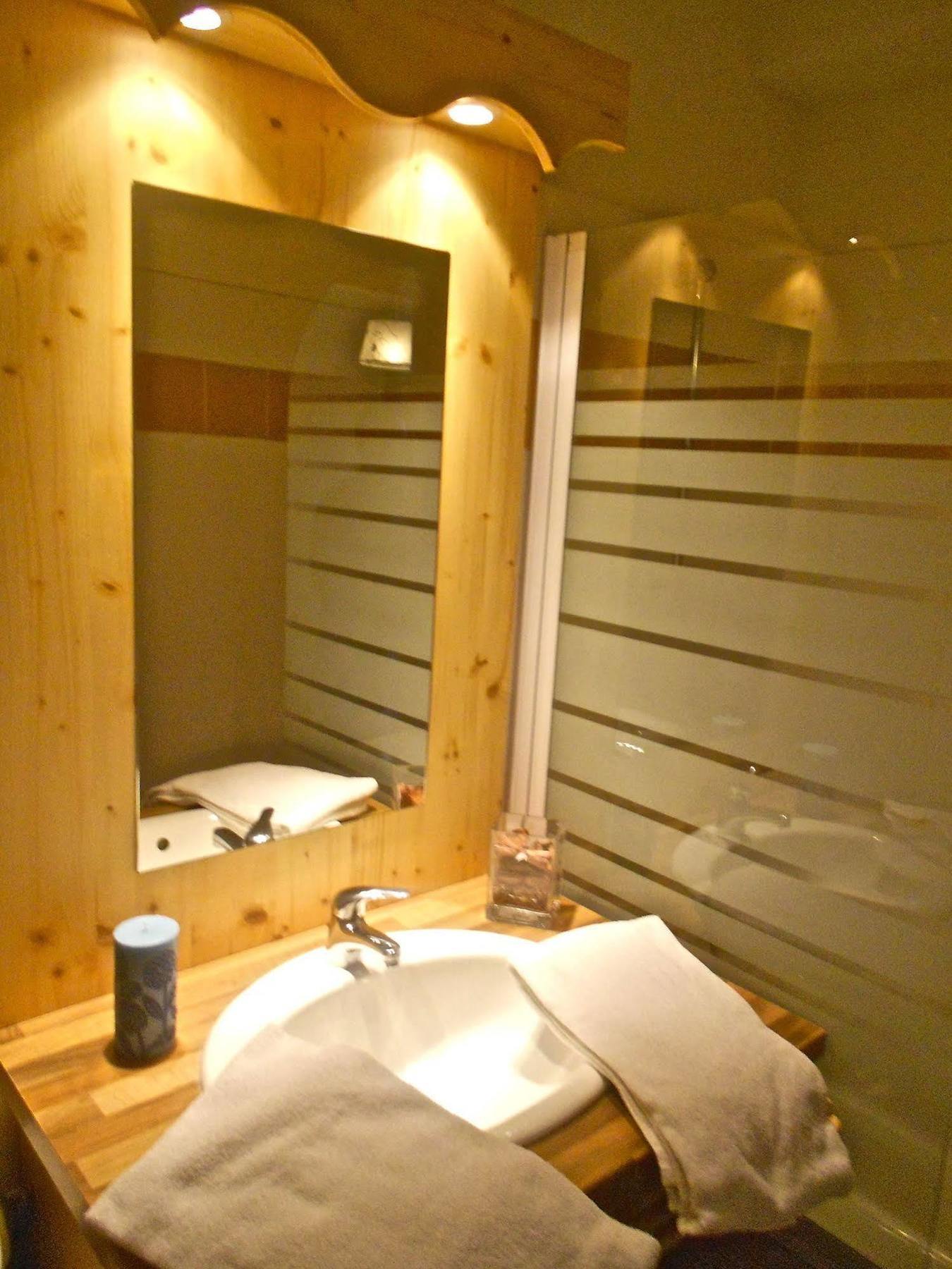 Les Balcons De Recoin - Chamrousse Aparthotel Buitenkant foto